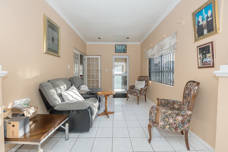 3 Bedroom Property for Sale in Ottery Western Cape